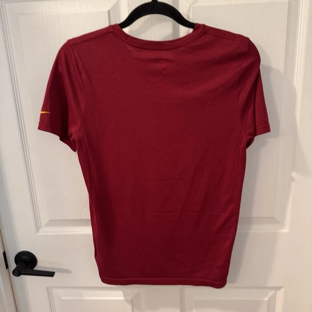 Nike NFL Washington Size Youth L Short Sleeve Graphic T-Shirt‎